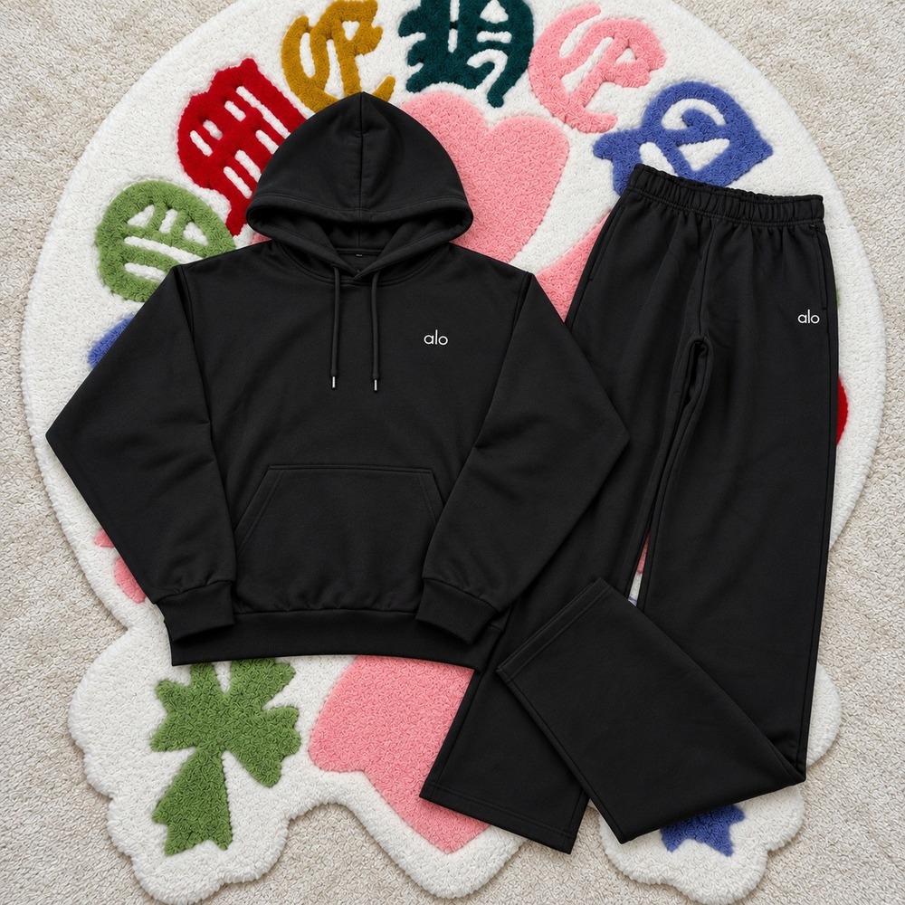 Alo Yoga Accolade Hoodie & Straight Leg Sweatpant Set Black Small NWT